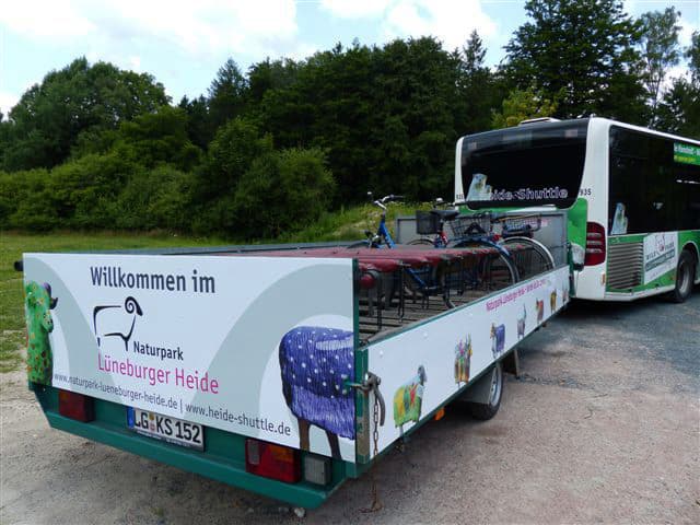 Fahrrad Anhänger des kostenlosen Busses