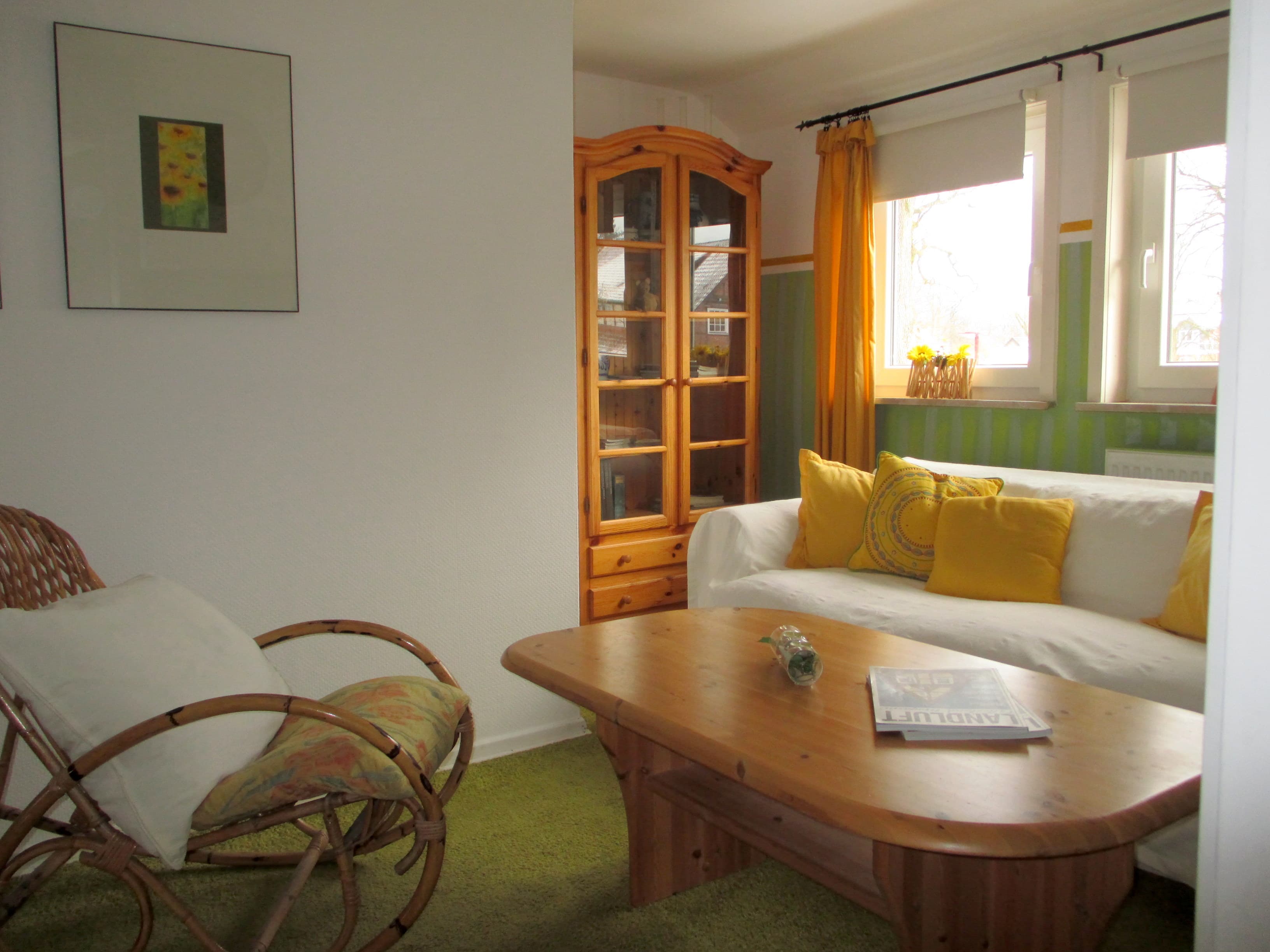 Wohnzimmer in der Sonnenblumenwohnung Atelier am Markt in Hermannsburg